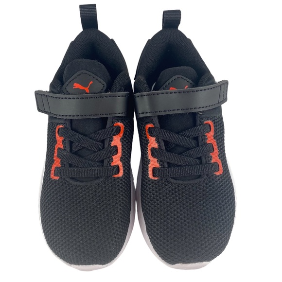 NWOT Puma Kids Flyer Runner - Size 8 - Picture 2 of 8